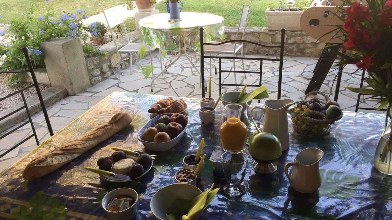 Photo of Outdoor in Comps