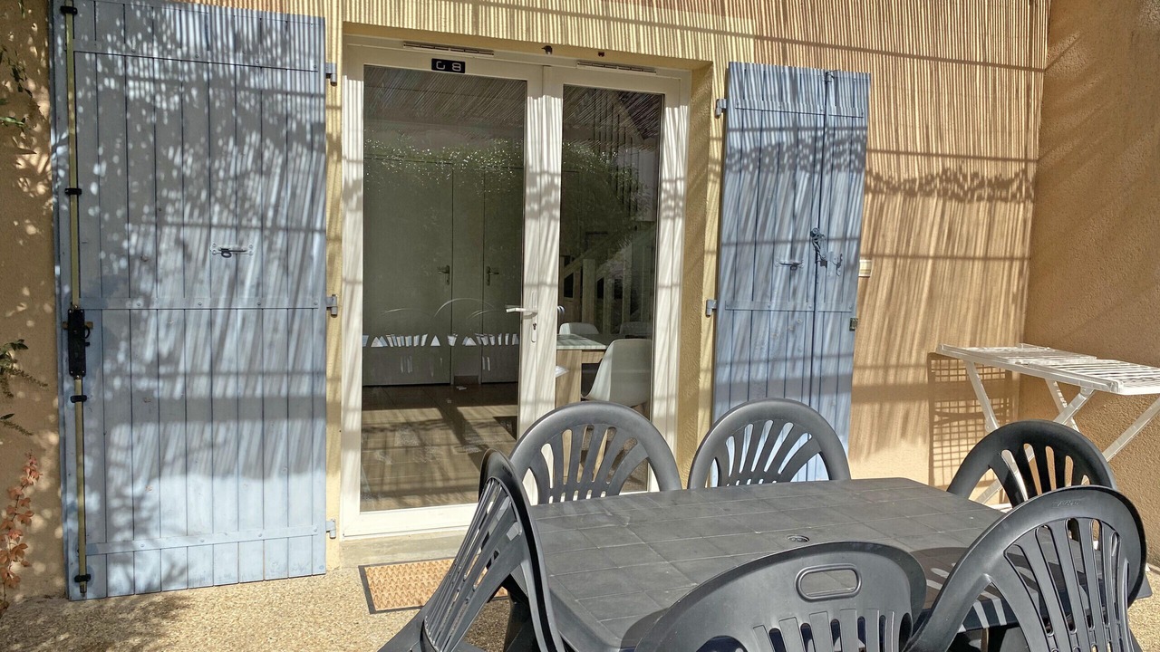 Photo of Outdoor in Mouries