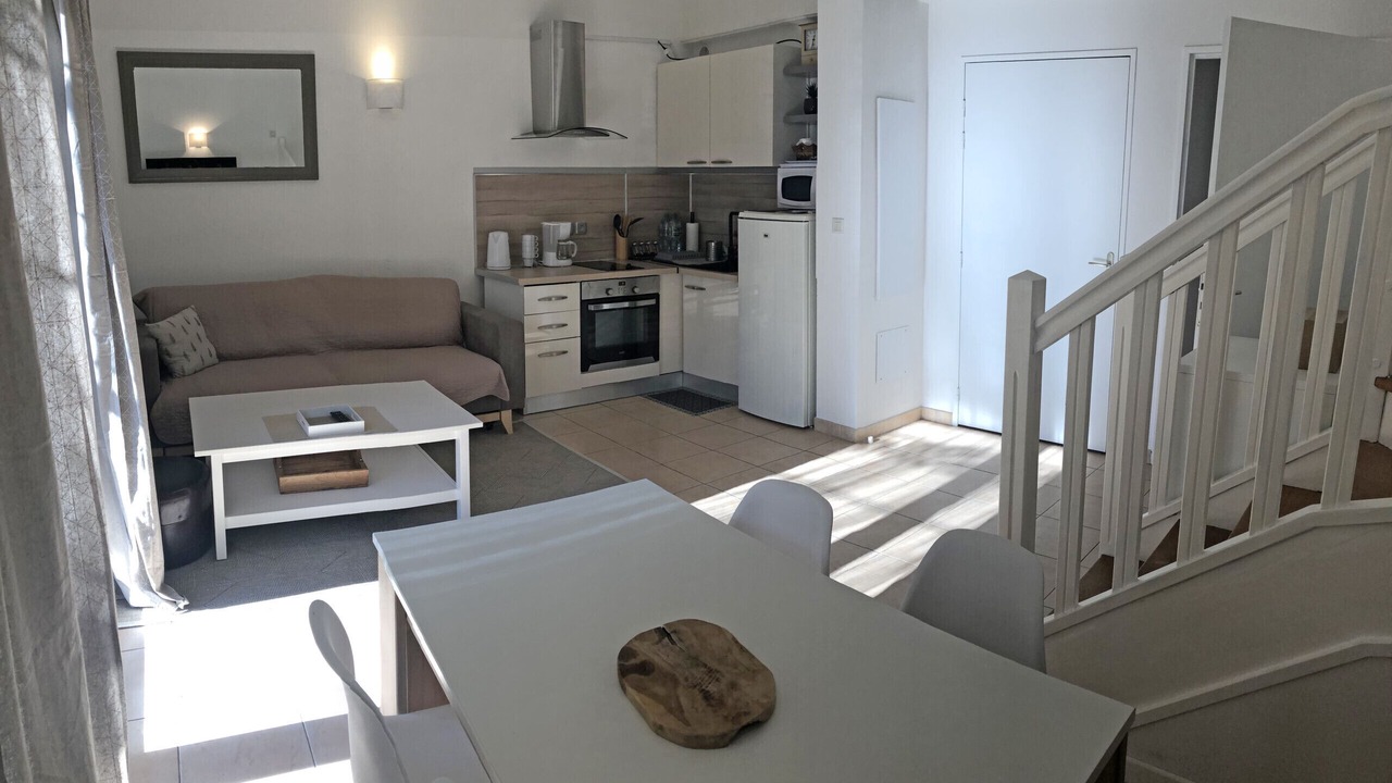 Photo of Livingroom in Mouries