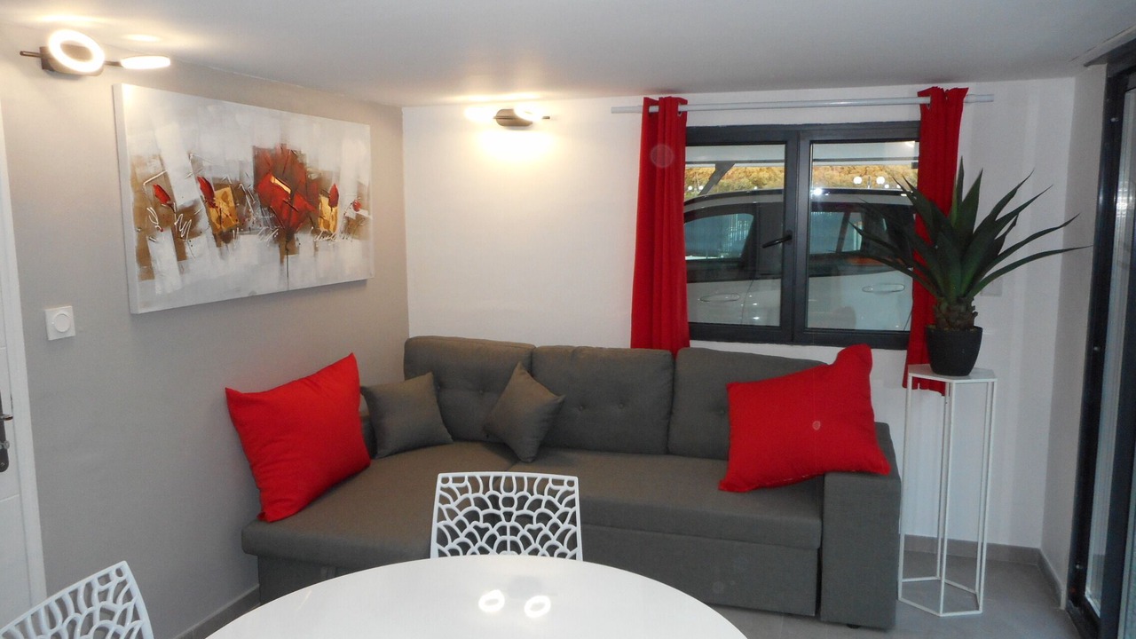 Photo of Livingroom in Miramar