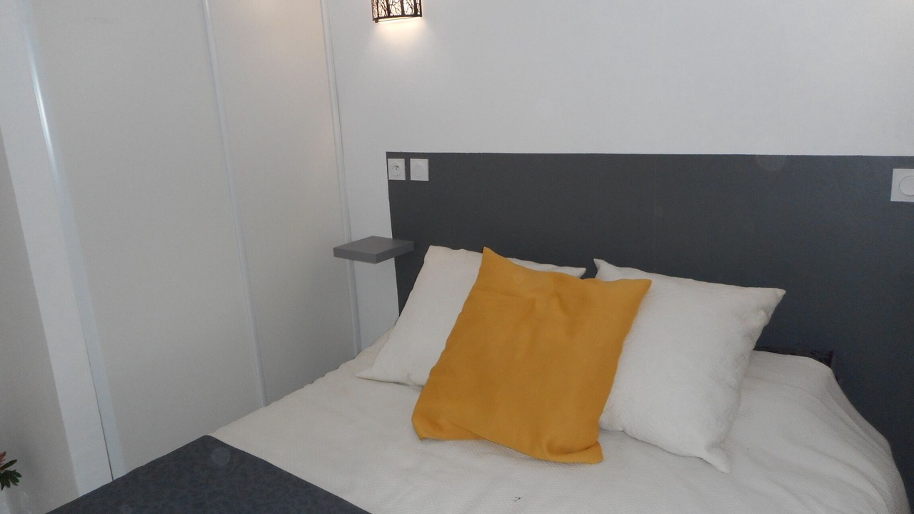 Photo of Bedroom in Miramar