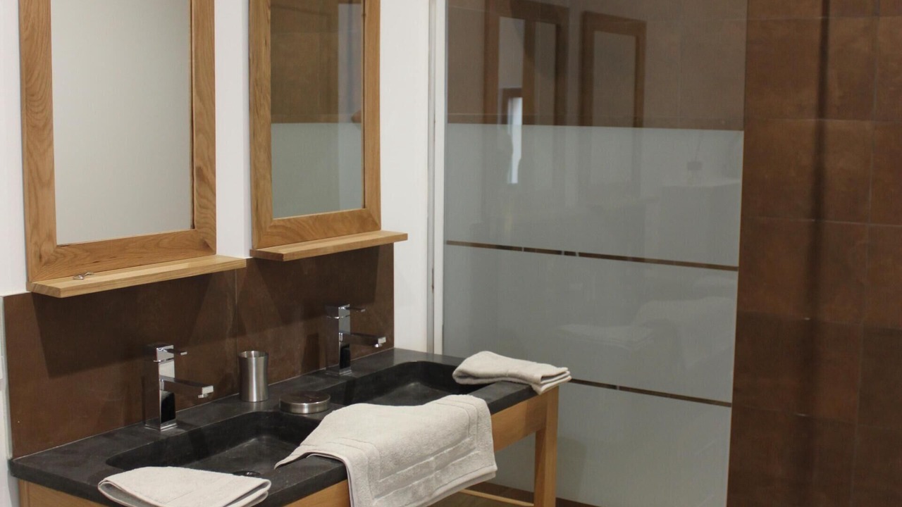 Photo of Bathroom in L'Isle-sur-la-Sorgue