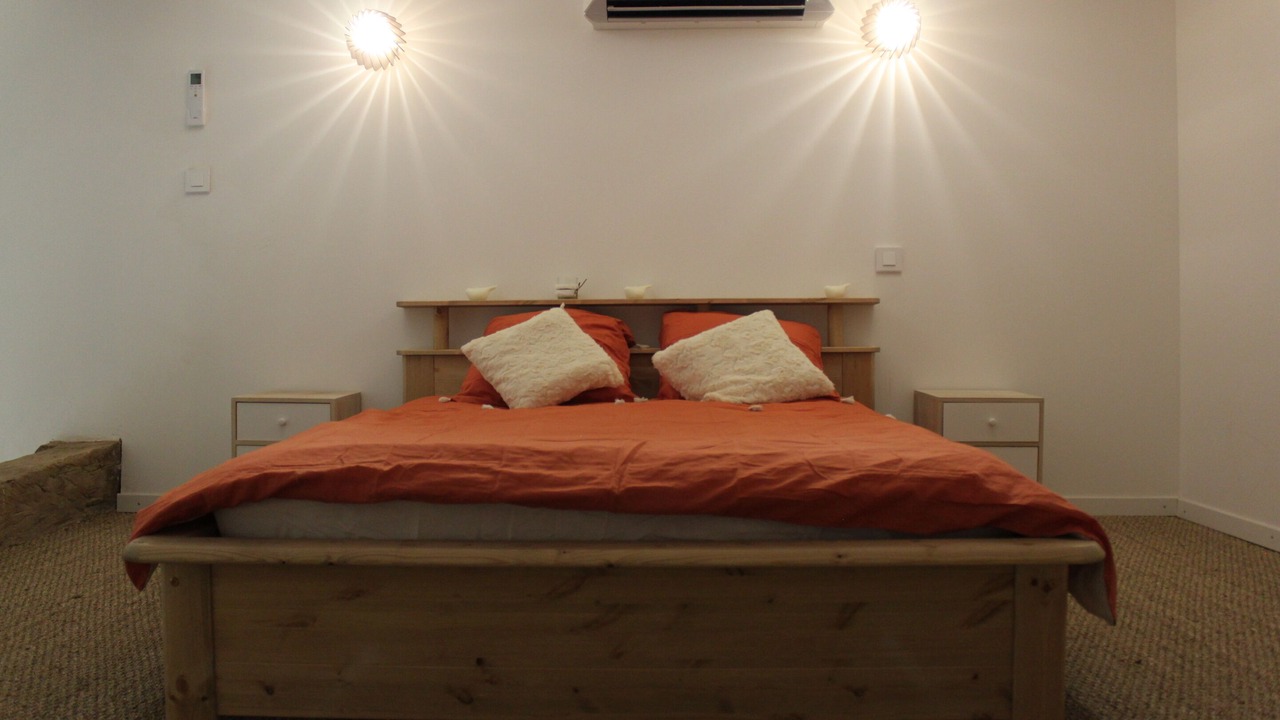 Photo of Bedroom in L'Isle-sur-la-Sorgue