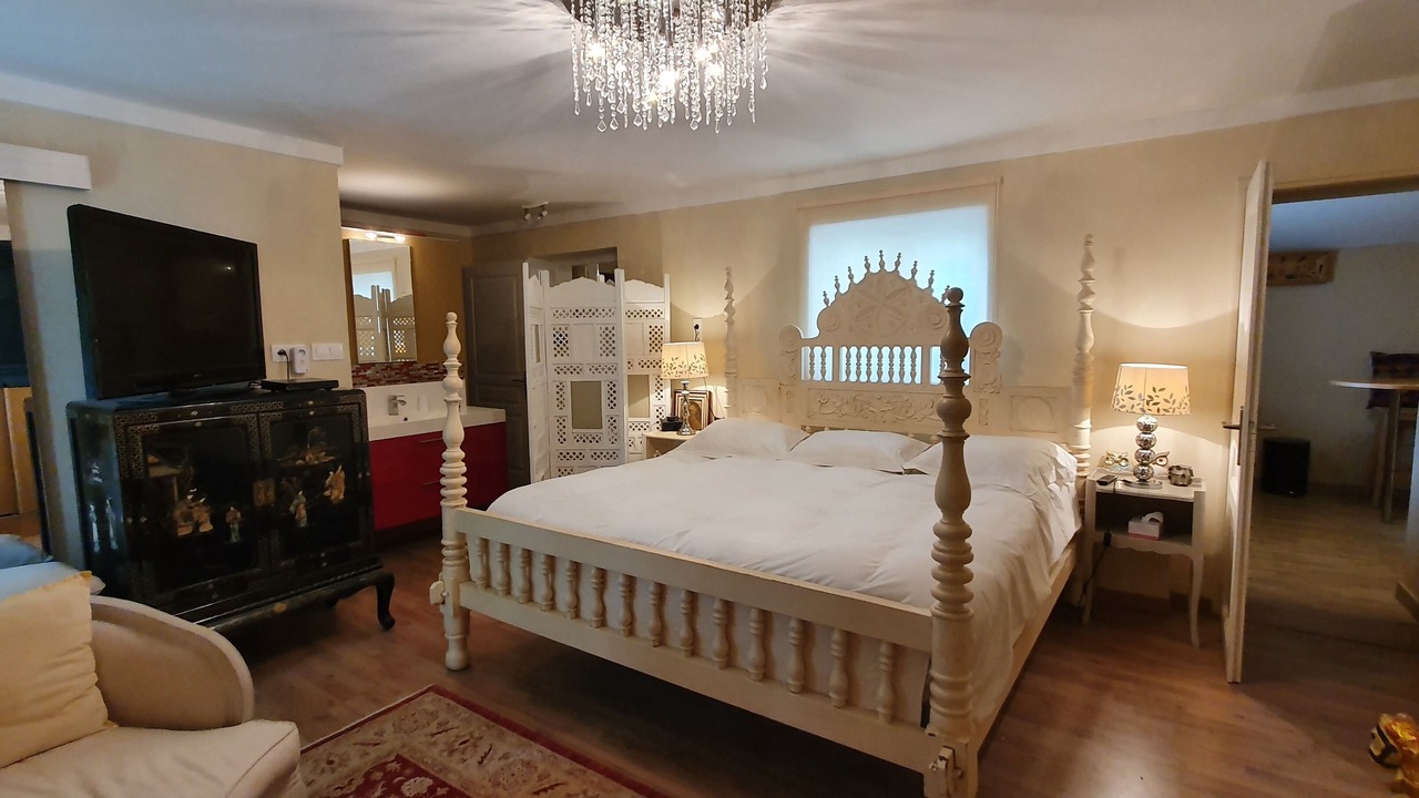 Photo of Bedroom in Caderousse