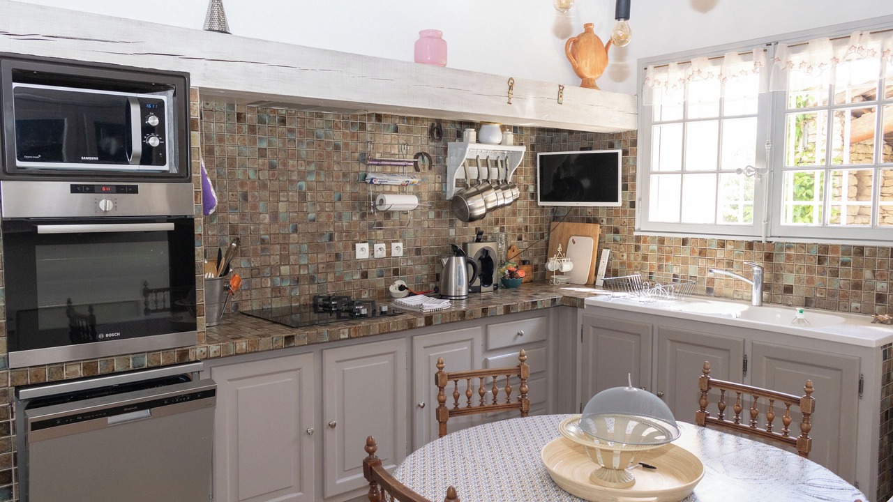Photo of Kitchen in Cabrieres-d'Avignon