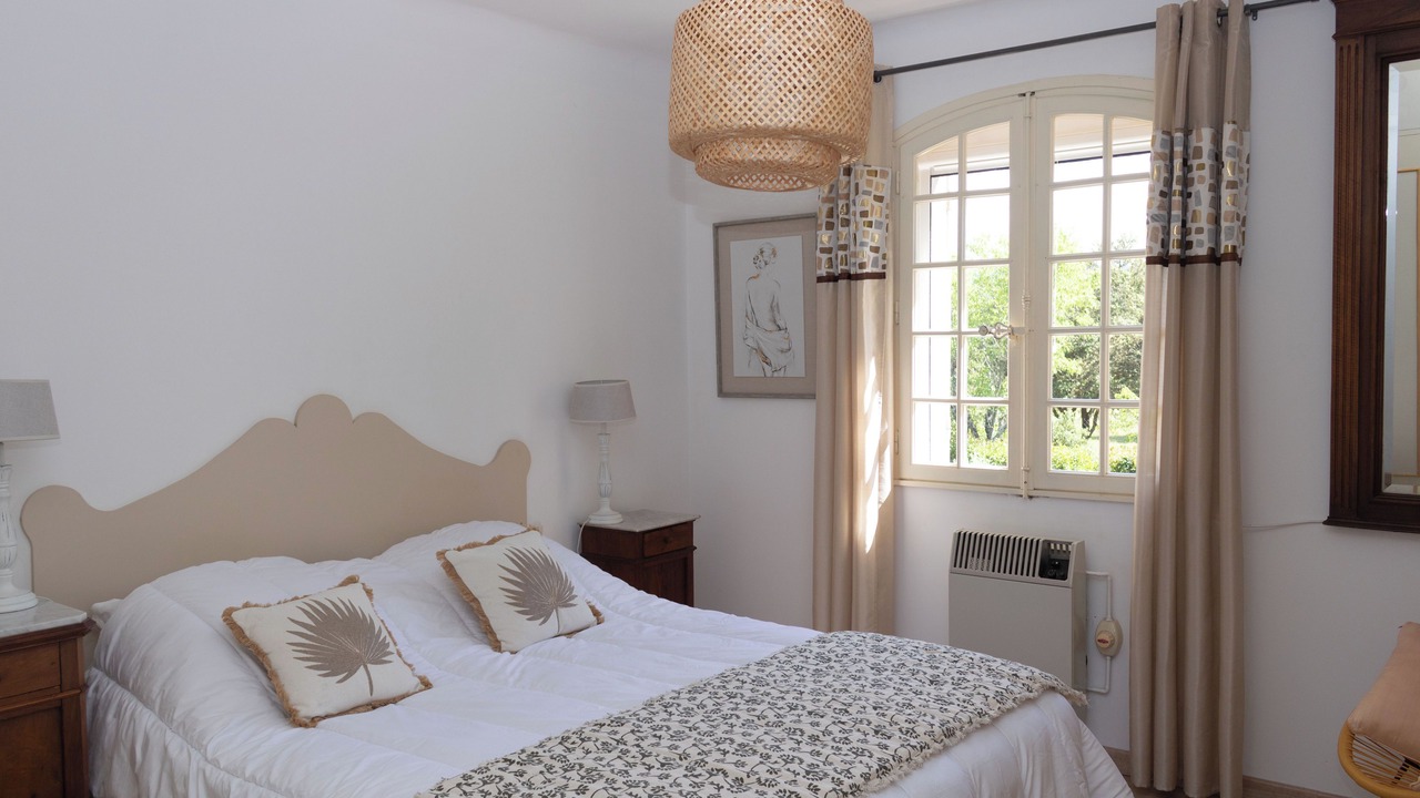 Photo of Bedroom in Cabrieres-d'Avignon
