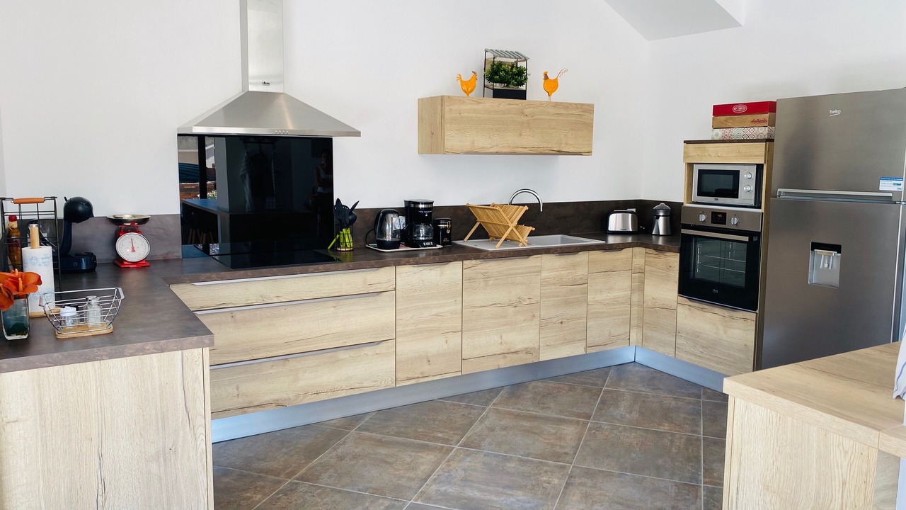 Photo of Kitchen in Morieres-les-Avignon