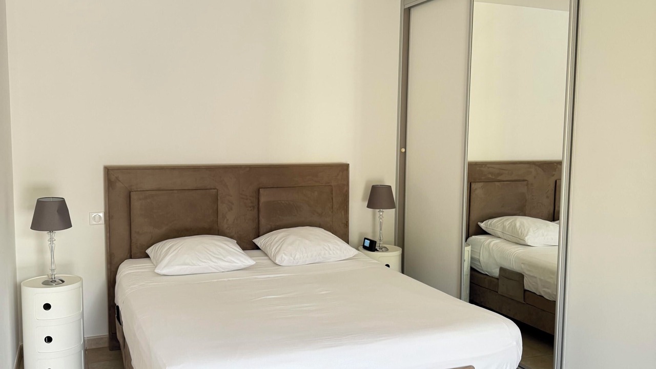Photo of Bedroom in Pont Royal