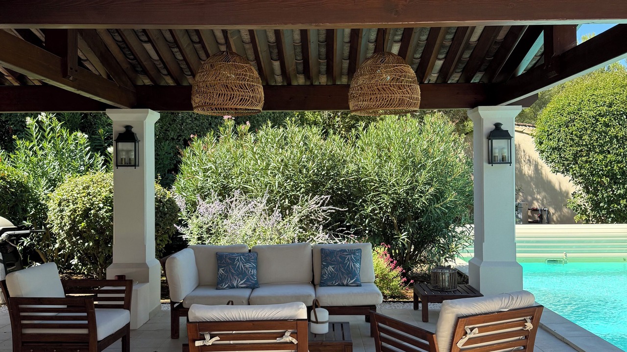 Photo of Patio Balcony in Pont Royal