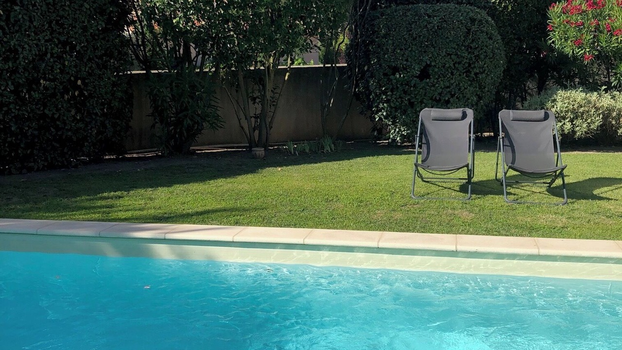 Photo of Outdoor in Pont Royal