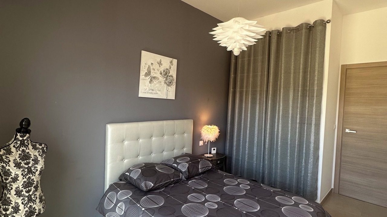 Photo of Bedroom in Cornillon-Confoux