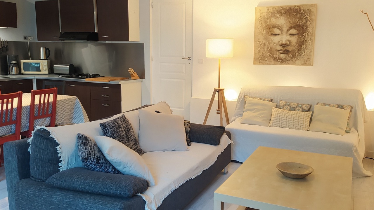 Photo of Livingroom in Ensues-la-Redonne
