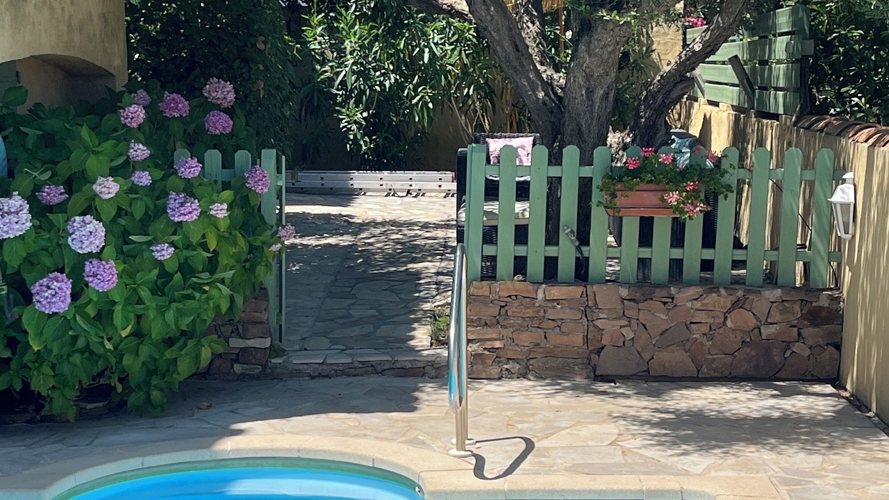 Photo of Outdoor in Cogolin