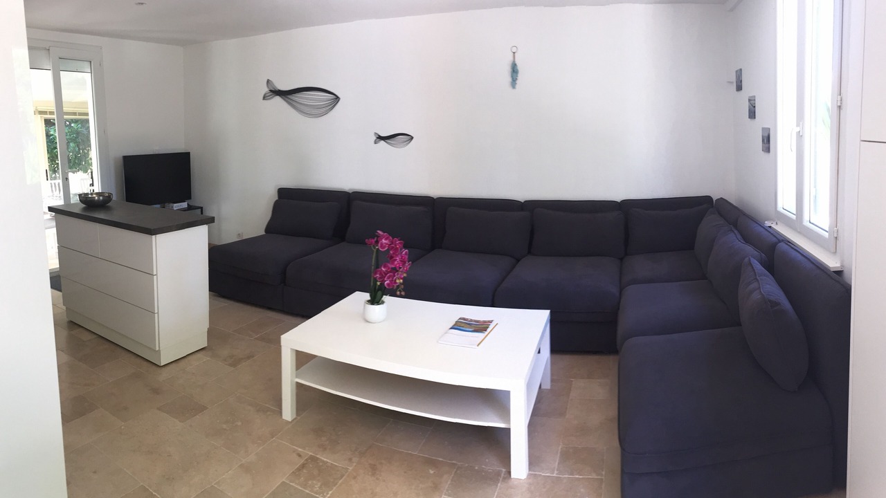 Photo of Livingroom in Miramar