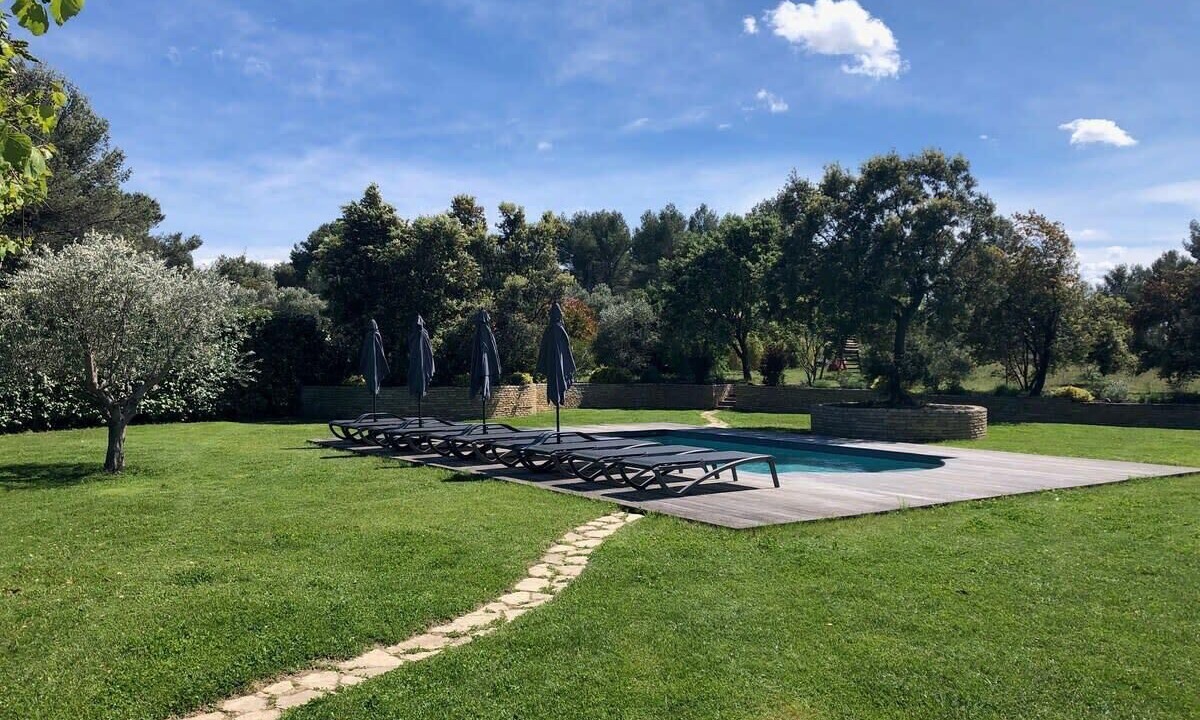 Photo of Outdoor in Lambesc