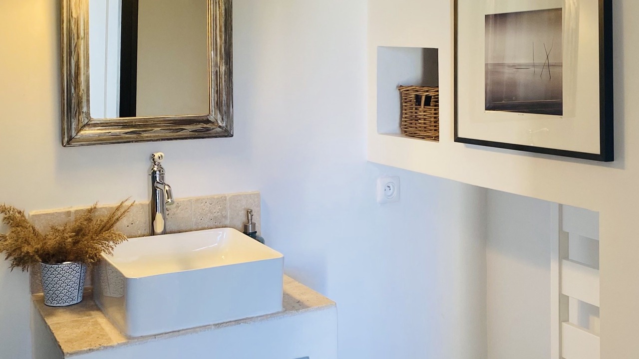 Photo of Bathroom in Menerbes