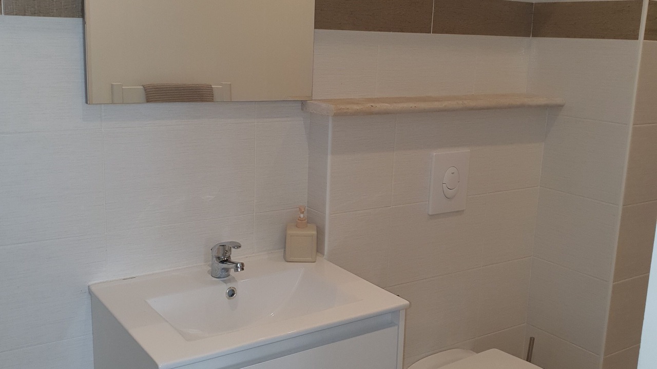 Photo of Bathroom in Callas