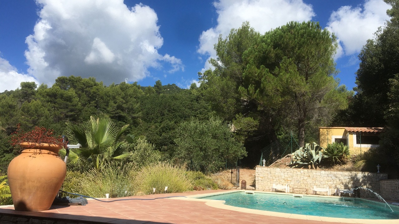 Photo of Outdoor in Signes