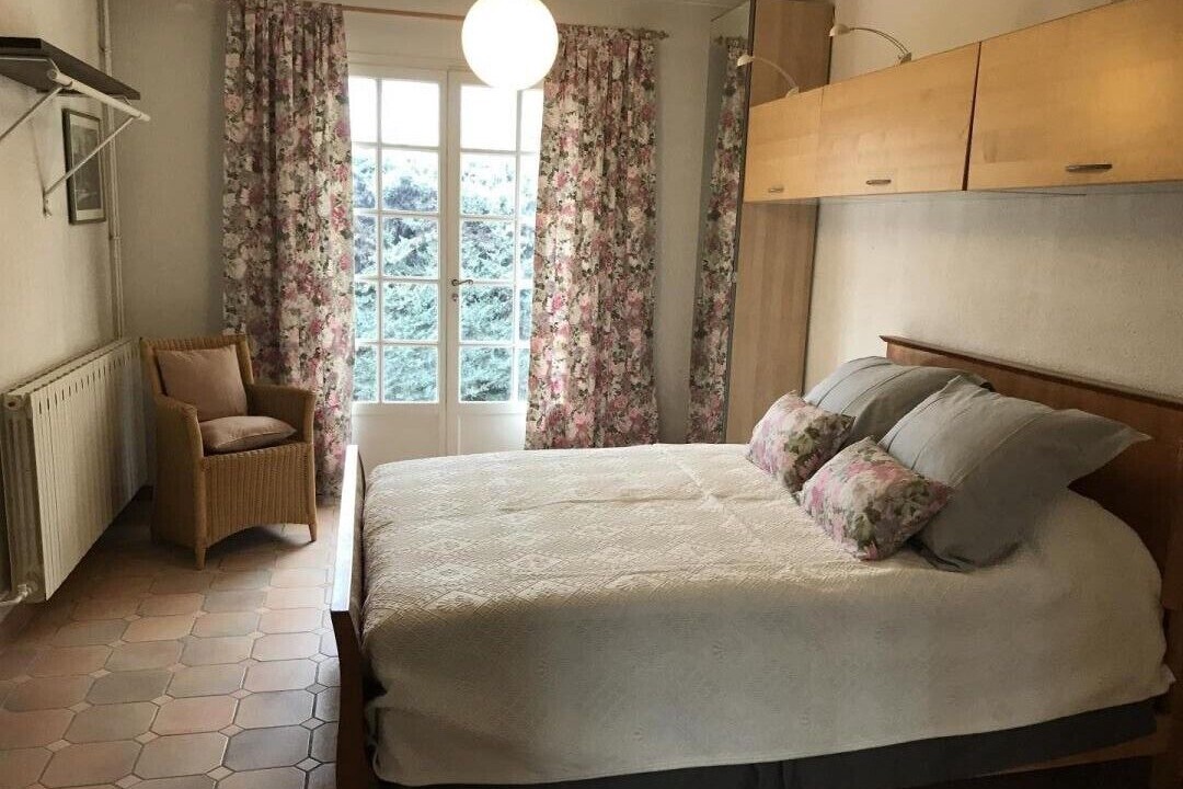 Photo of Bedroom in Nans-les-Pins