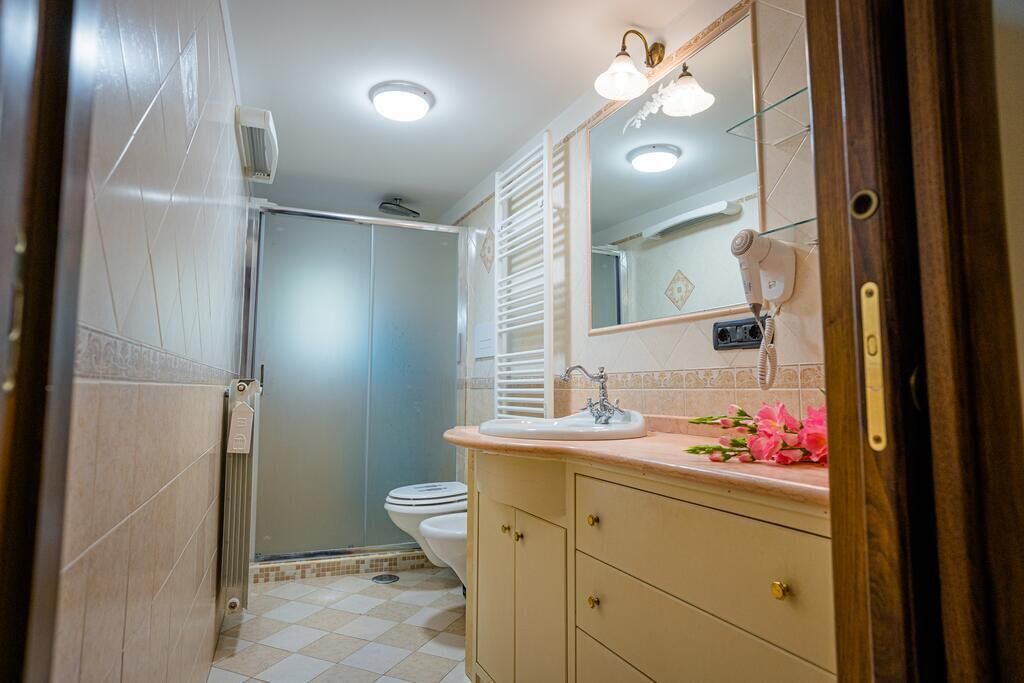 Photo of Bathroom in Piazza-Tralia-Pendolo