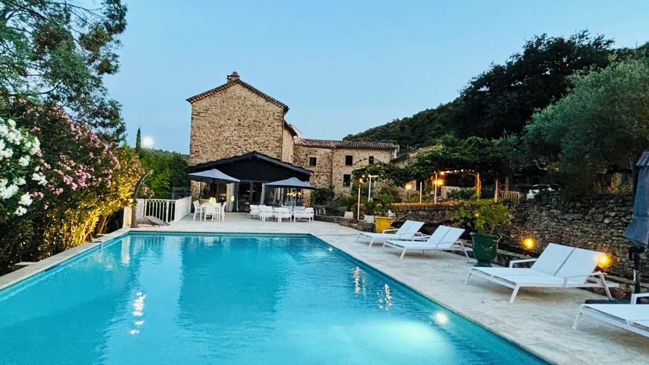 Photo of Outdoor in Les Mages