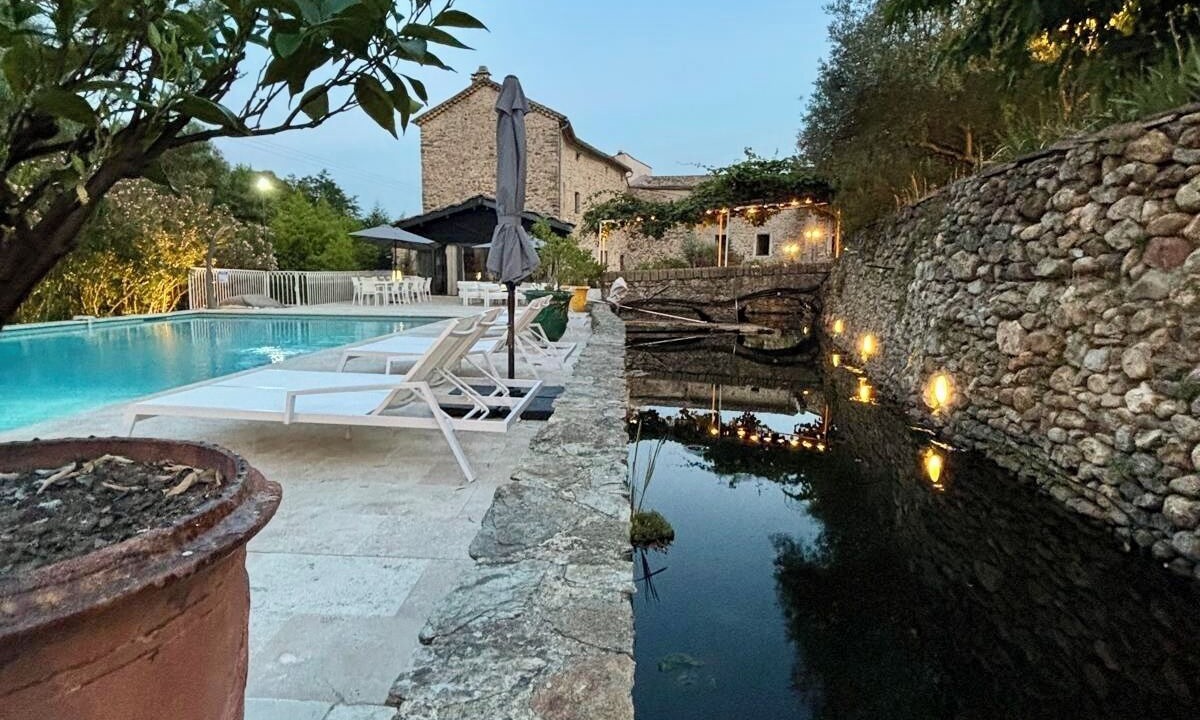 Photo of Outdoor in Les Mages