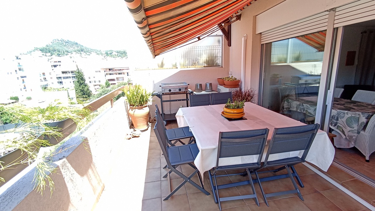 Photo of Outdoor in Hyeres City Centre