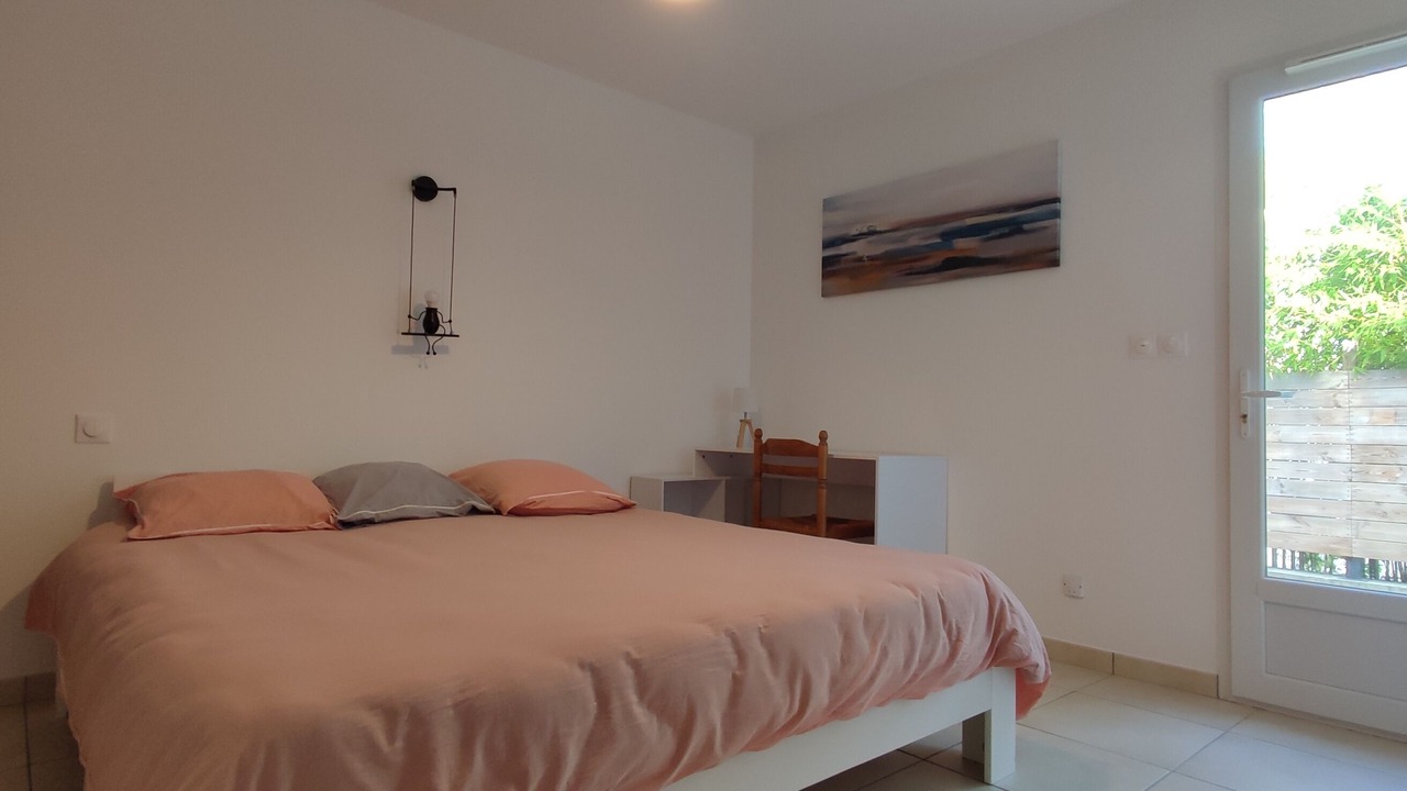 Photo of Bedroom in Sauveterre