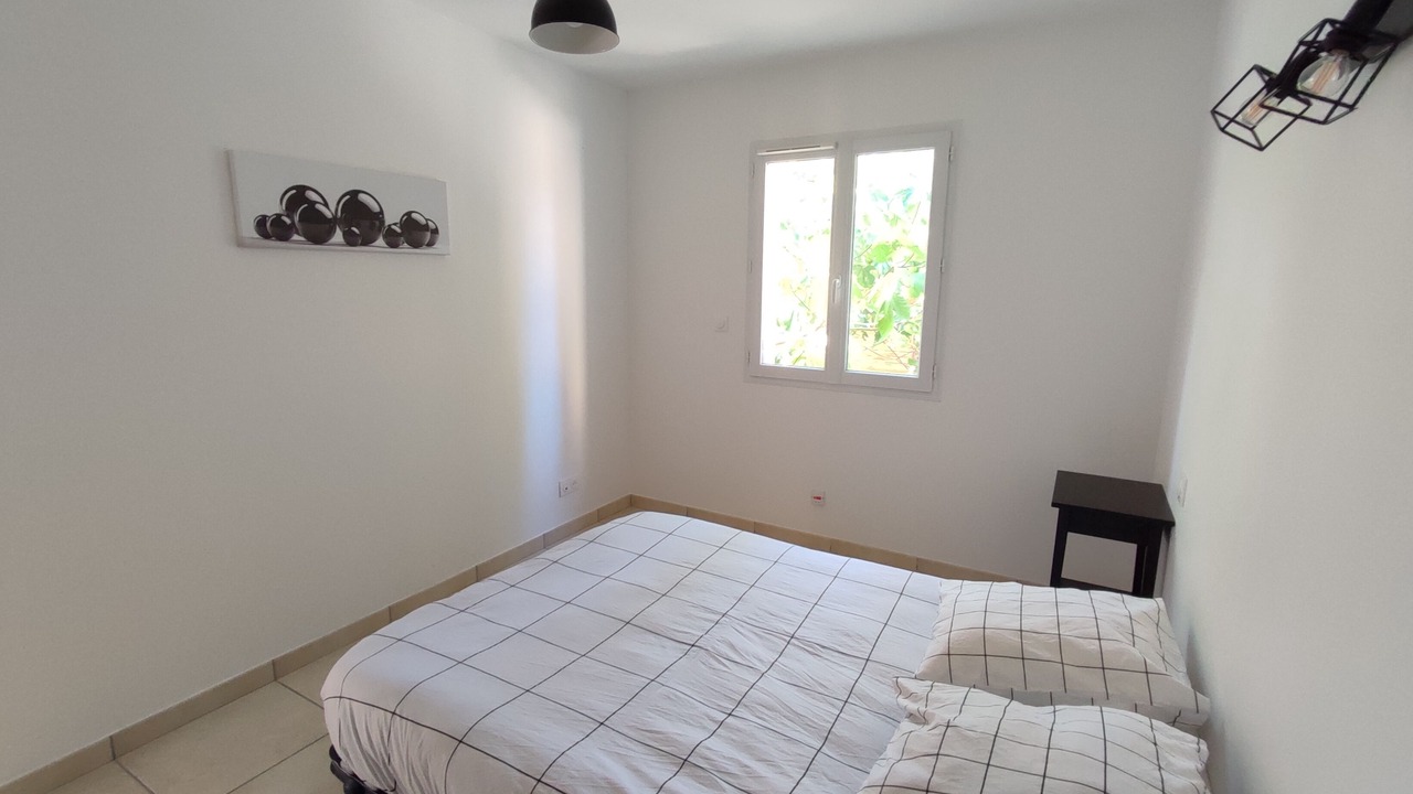 Photo of Bedroom in Sauveterre