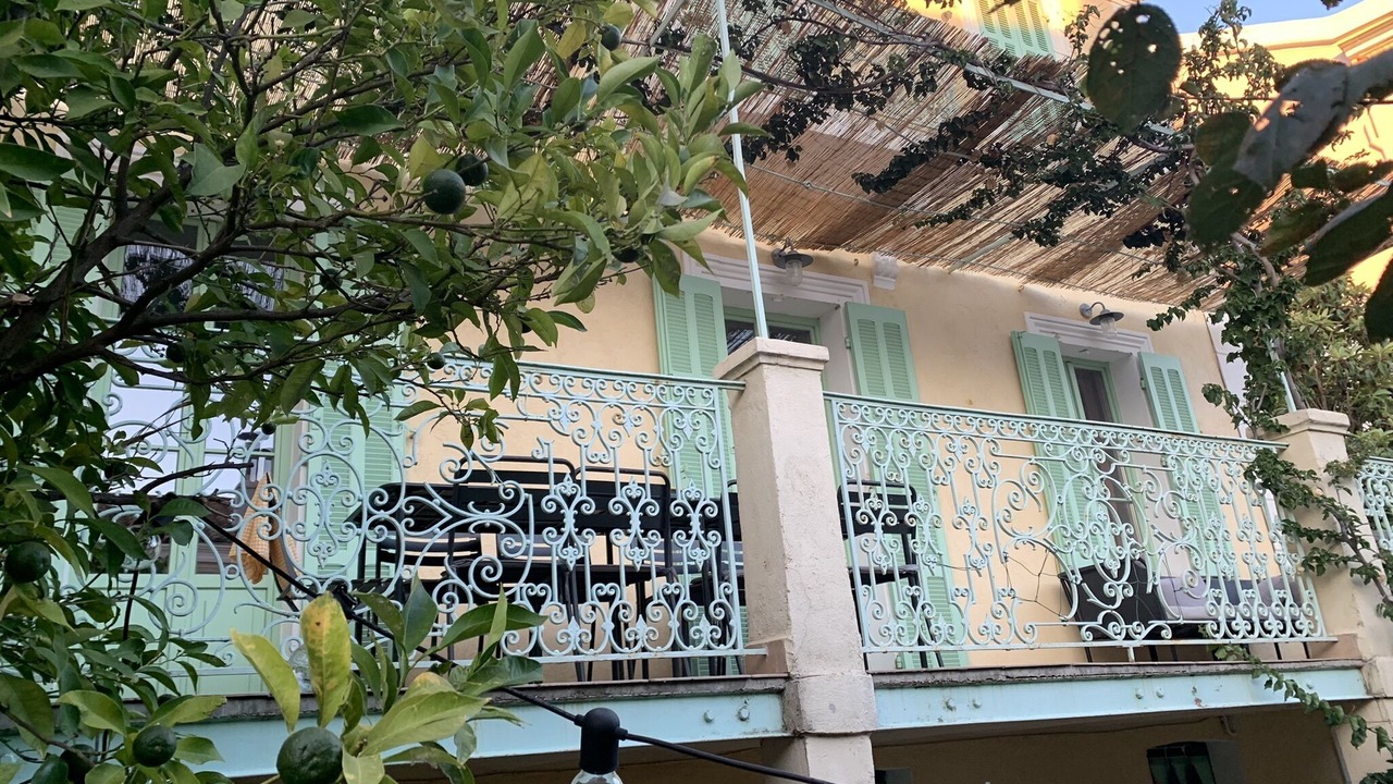Photo of Patio Balcony in Le Mourillon