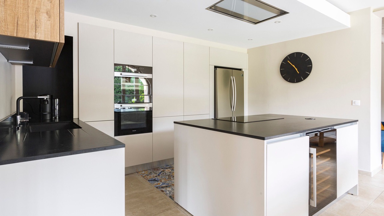 Photo of Kitchen in Saint-Etienne-du-Gres