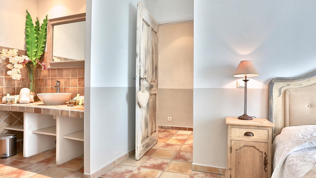 Photo of Bedroom in Gordes