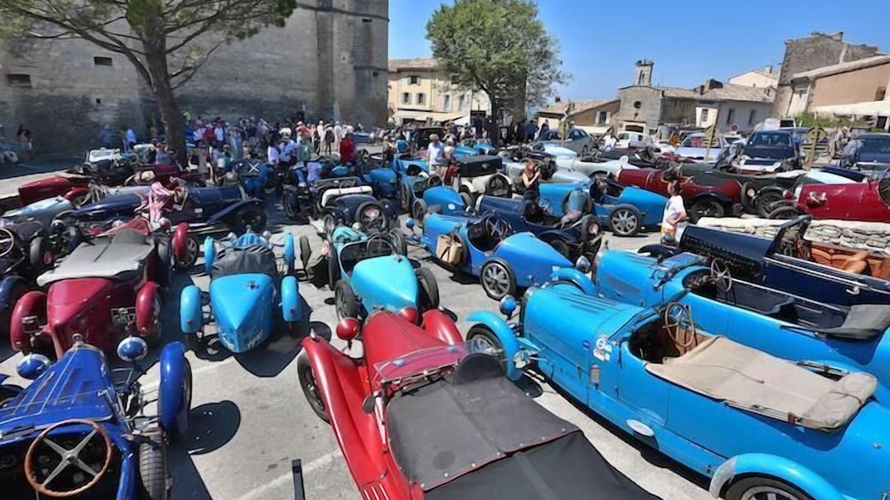 Photo of Others in Gordes
