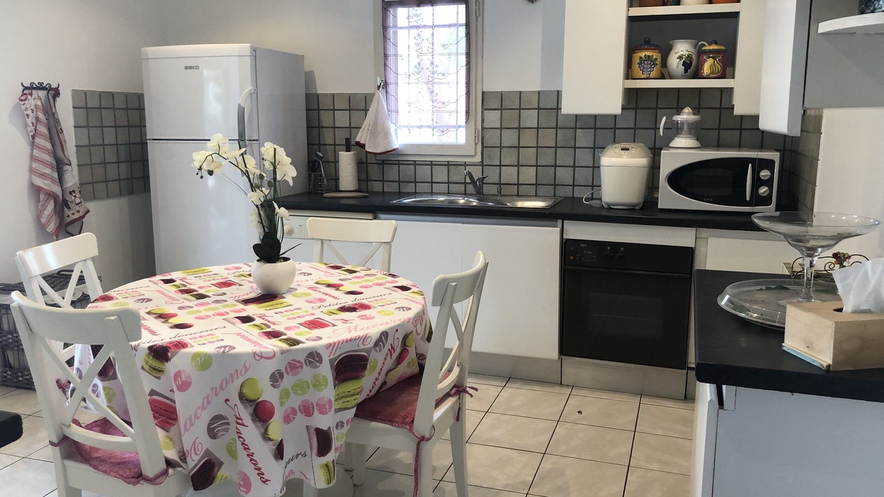 Photo of Kitchen in Noves