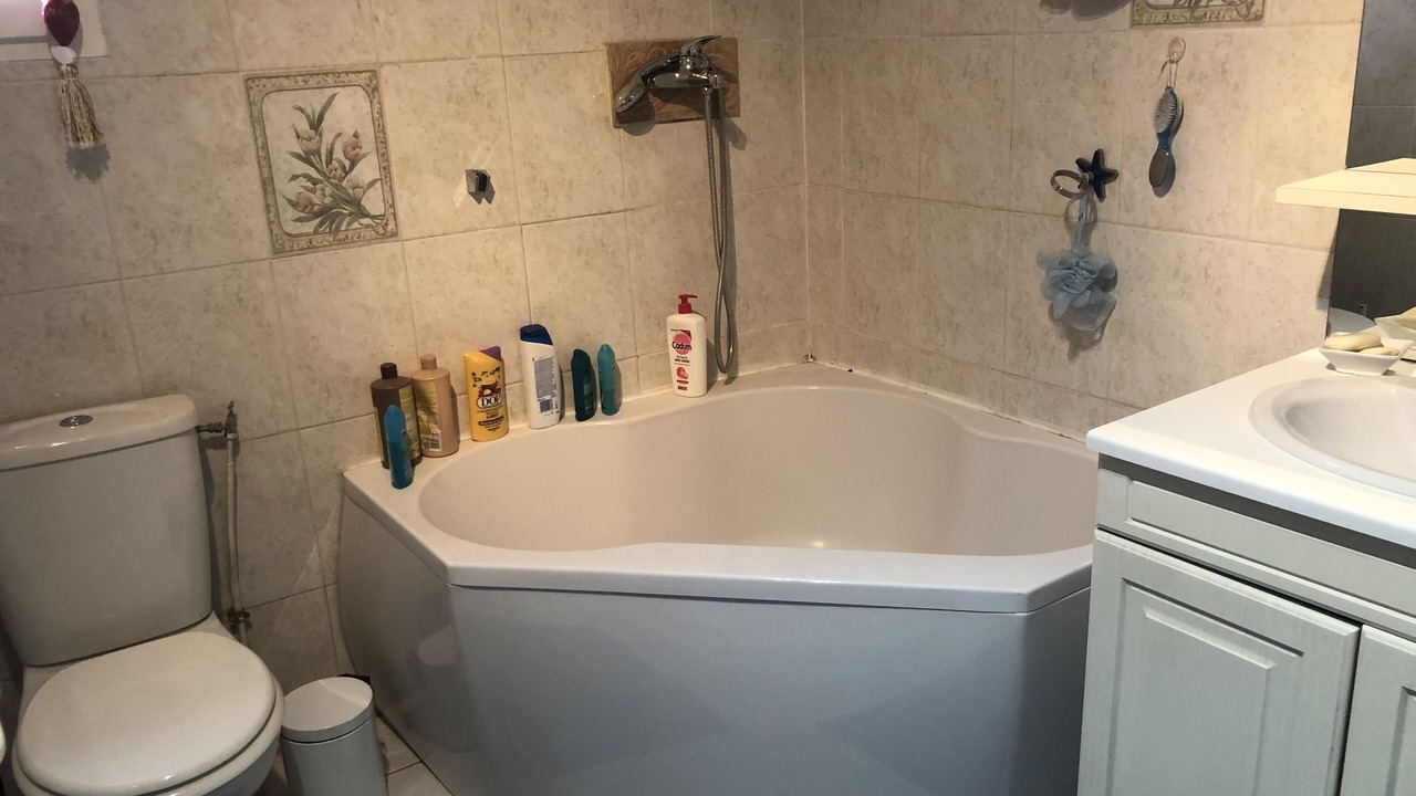Photo of Bathroom in Noves