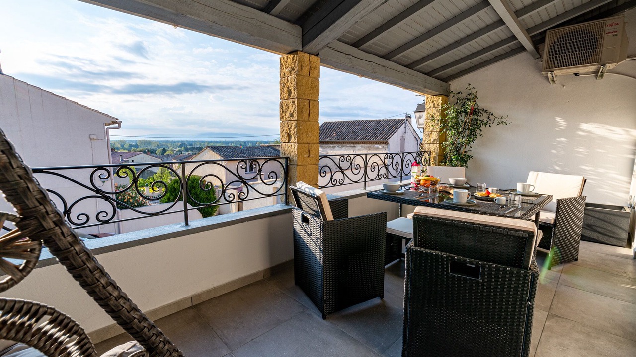 Photo of Outdoor in Chateauneuf-de-Gadagne