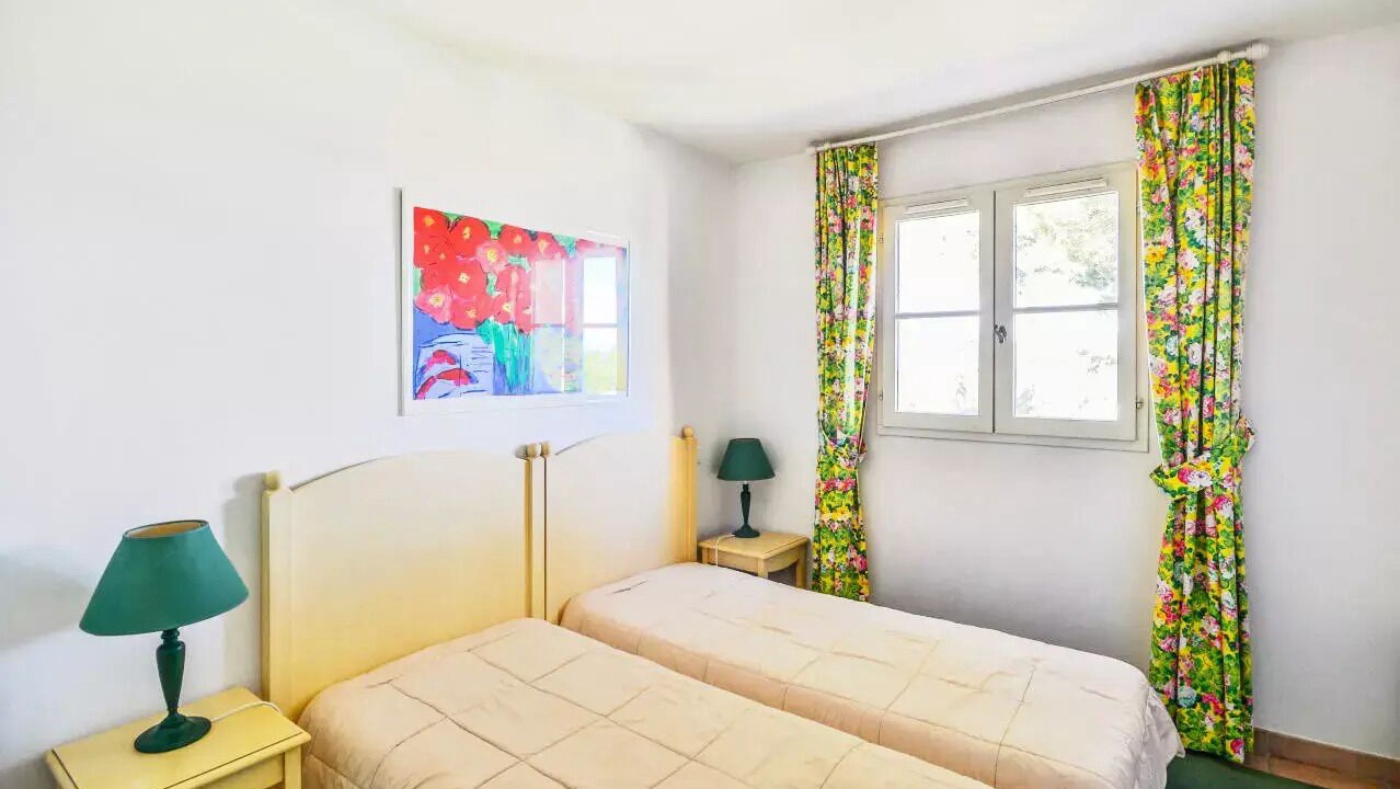 Photo of Bedroom in Pont Royal