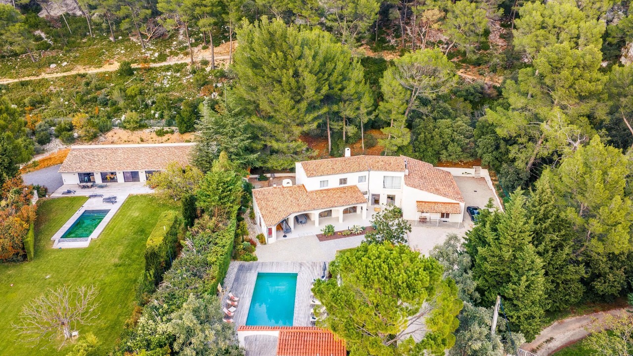 Photo of Outdoor in Gemenos