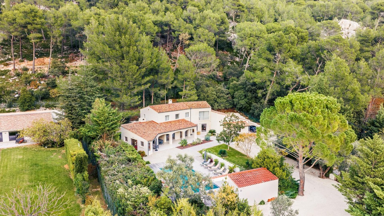 Photo of Outdoor in Gemenos