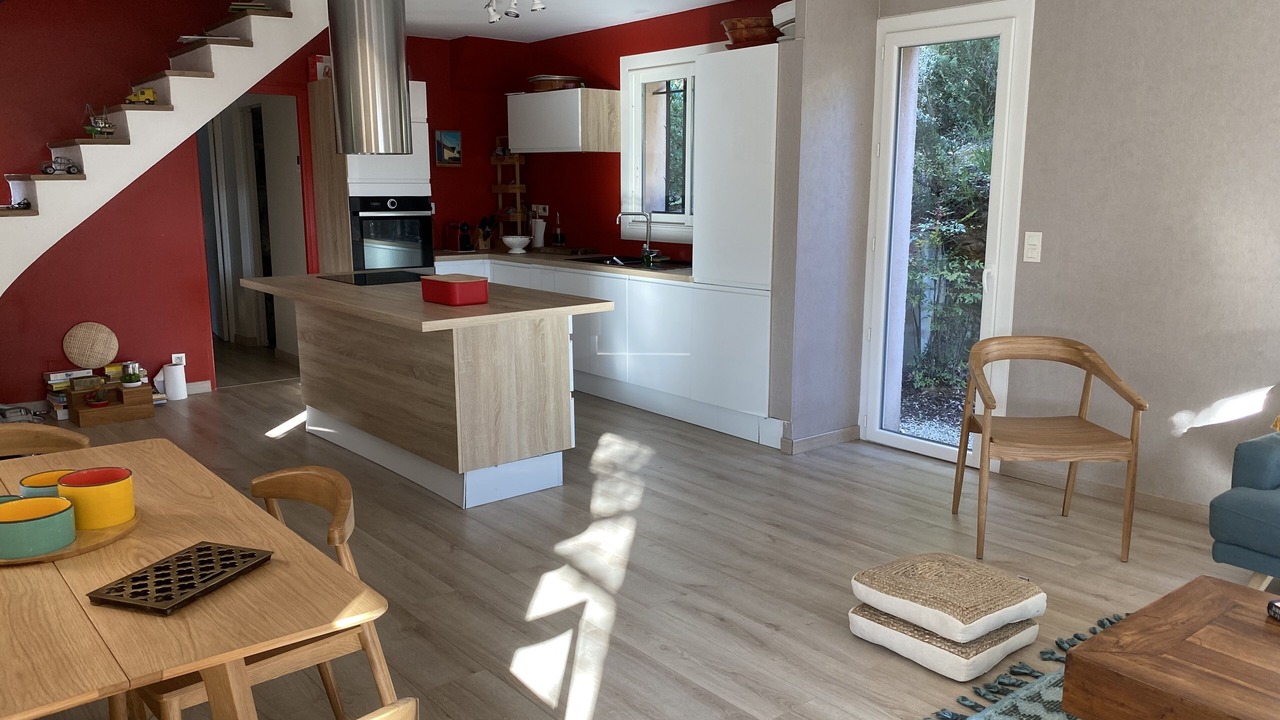 Photo of Kitchen in La Londe-les-Maures