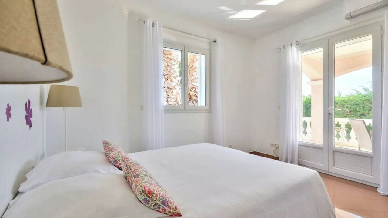 Photo of Bedroom in La Fare-les-Oliviers