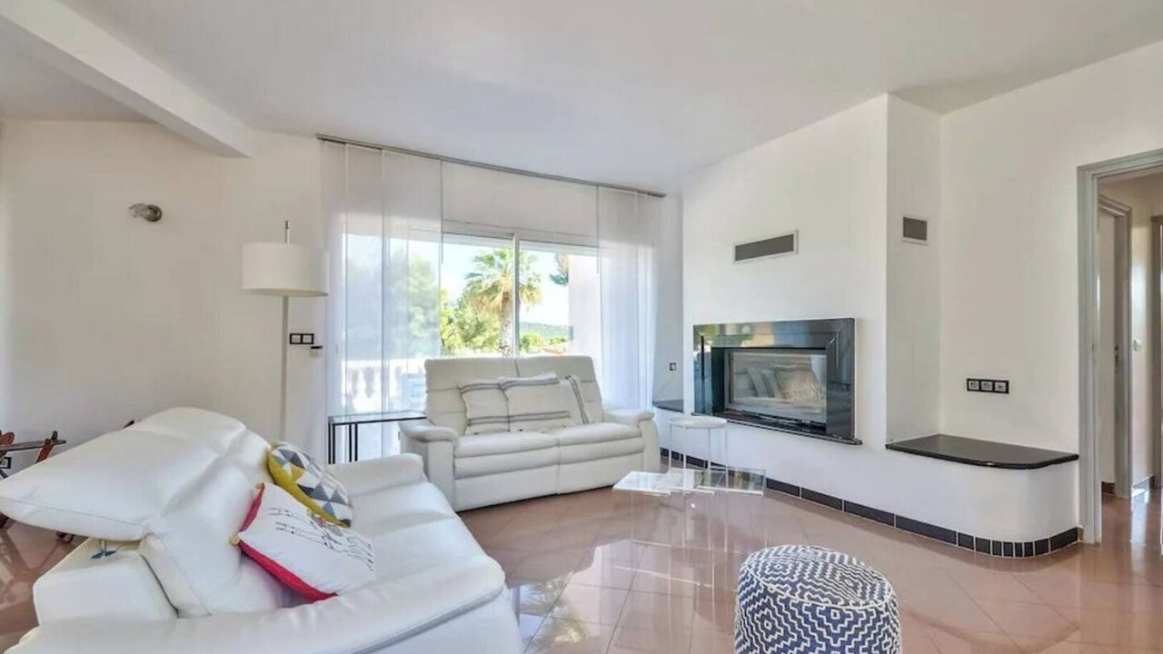 Photo of Livingroom in La Fare-les-Oliviers