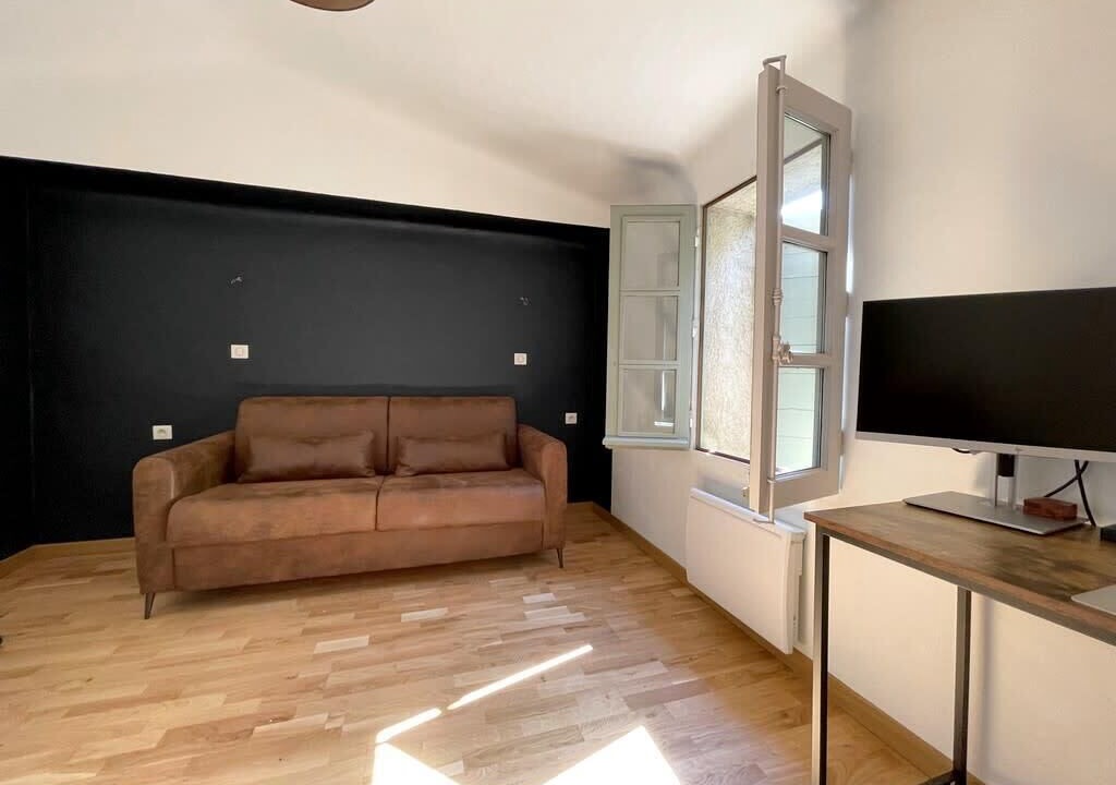 Photo of Livingroom in Lambesc