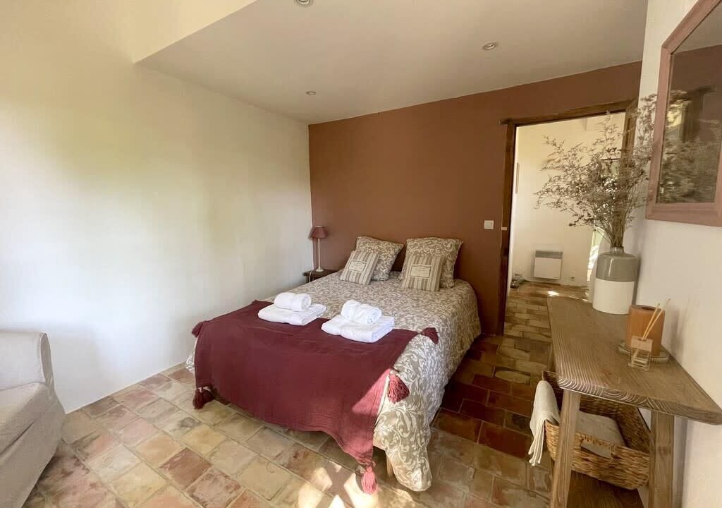 Photo of Bedroom in Lambesc