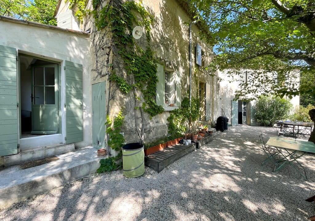 Photo of Outdoor in Lambesc