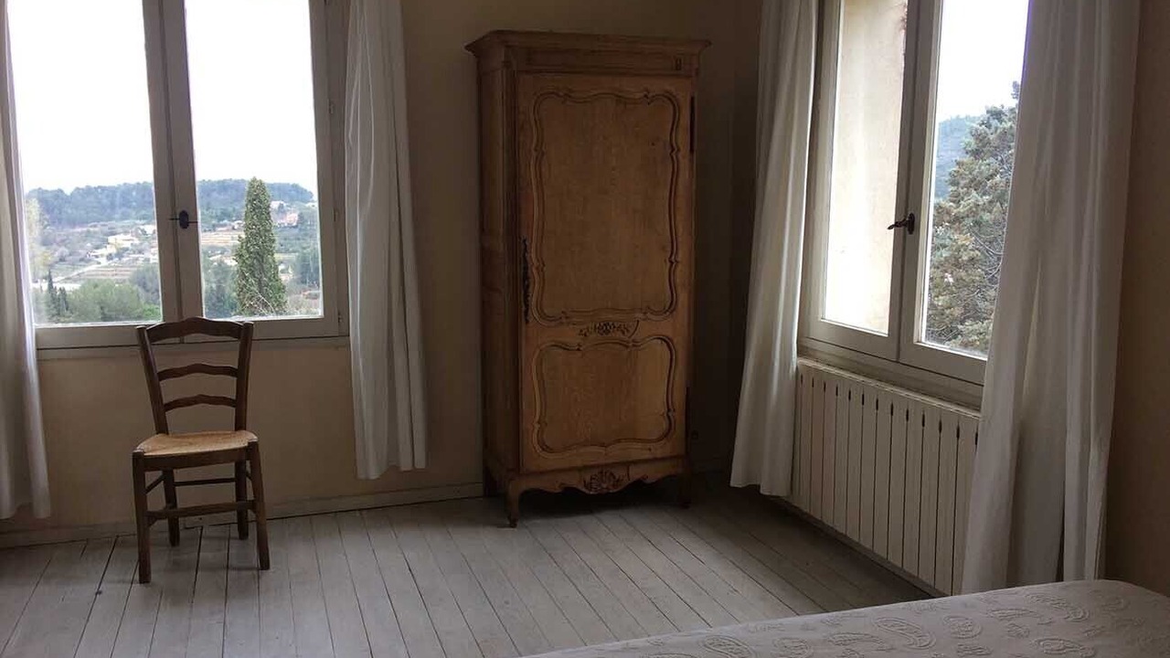 Photo of Bedroom in Roquevaire
