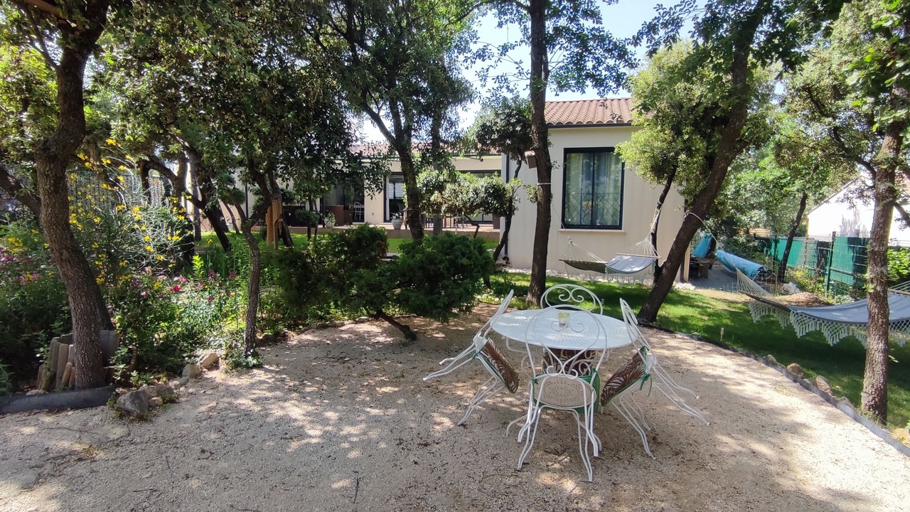 Photo of Outdoor in Oppede