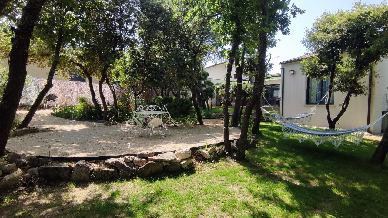 Photo of Outdoor in Oppede