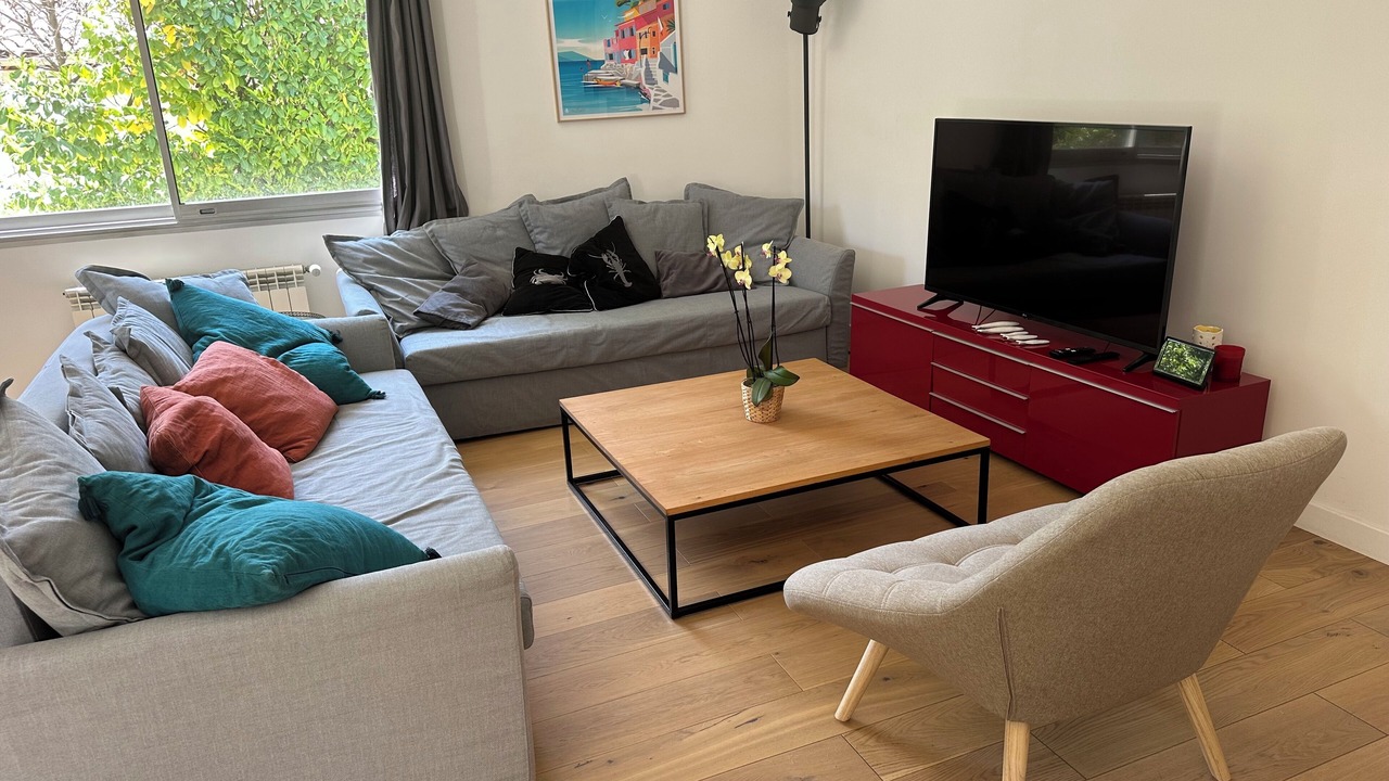 Photo of Livingroom in Mazargues