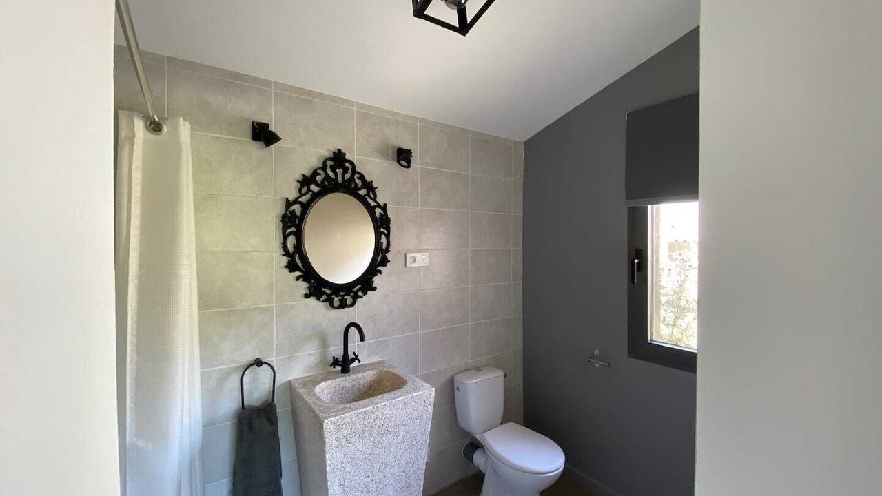 Photo of Bathroom in Crestet